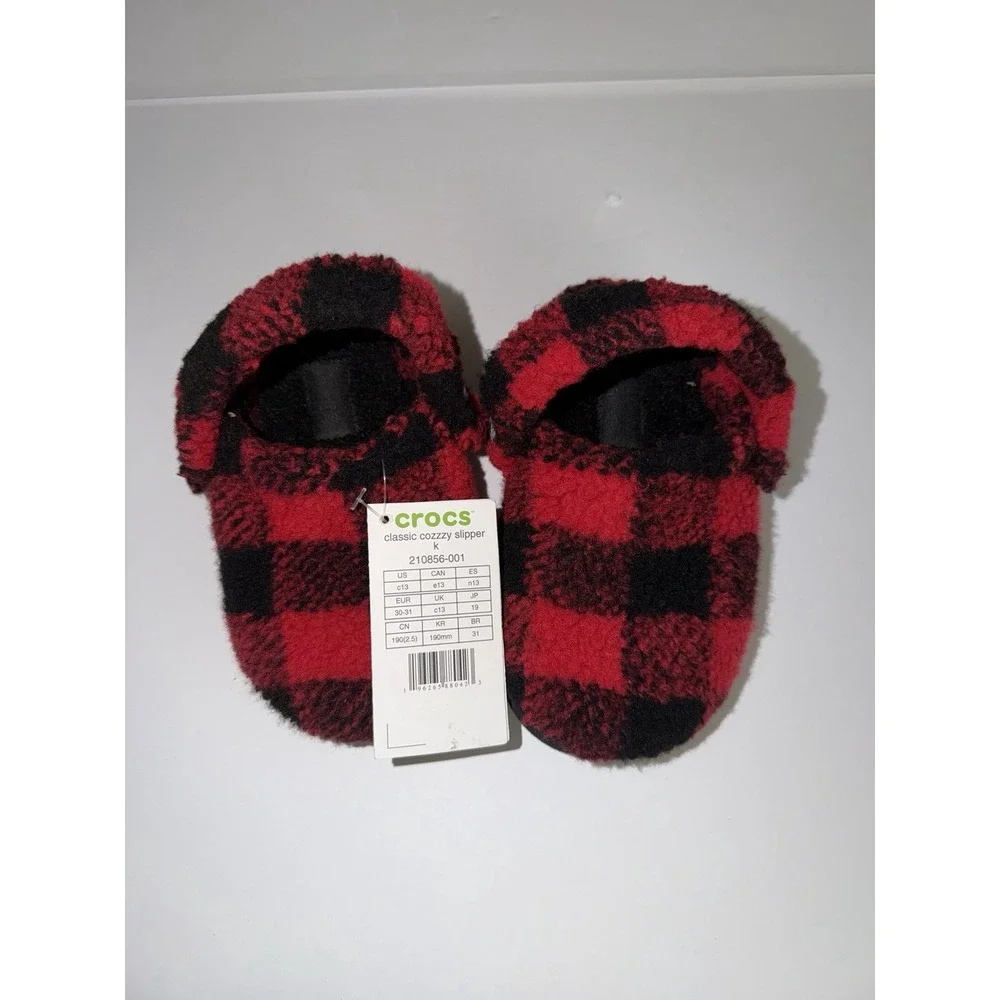 Crocs Kids 13 Classic Cozzzy Slipper Black Red Plaid Fuzzy Slip-On Checkered NWT